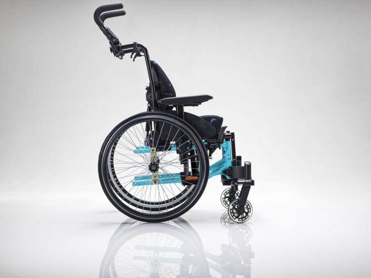 ACTION 3 JUNIOR MANUAL WHEELCHAIR